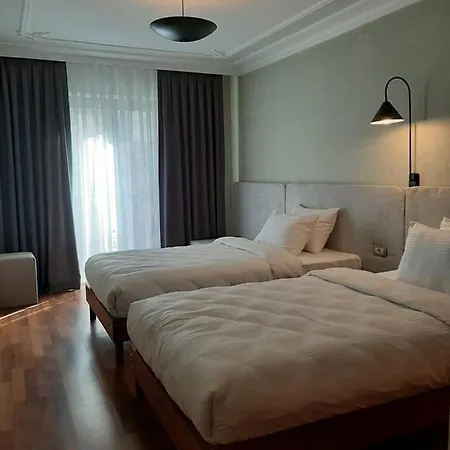 Hotel My Roomi