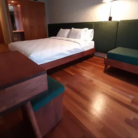 My Roomi Hotel 4*